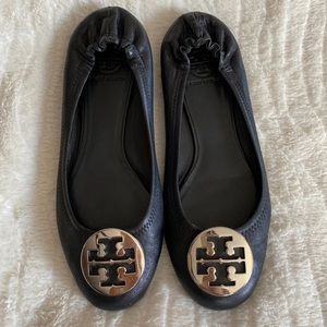 Tory Burch Reva black leather flats Size 9.5